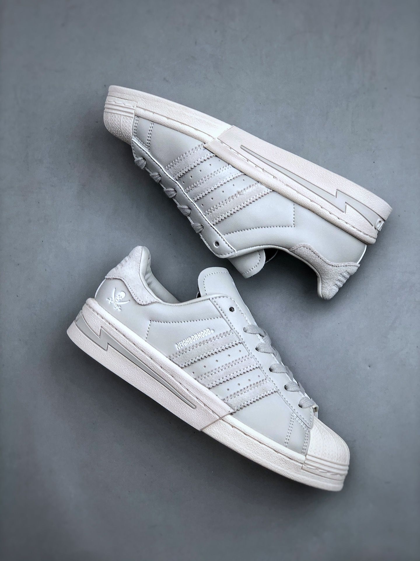 ADIDAS SUPERSTAR 三葉草經典貝殼頭系列 2024新款休閒板鞋潮流男女士運動鞋