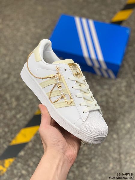 Adidas Originals Superstar 2022新款 貝殼頭經典女款休閒板鞋