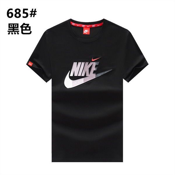 nike短t 2022新款 耐吉圓領短袖T恤 MG685款