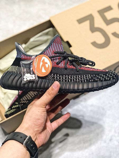 Adidas Yeezy Boost 350 V2 2020新款 真爆椰子情侶款慢跑鞋 帶半碼