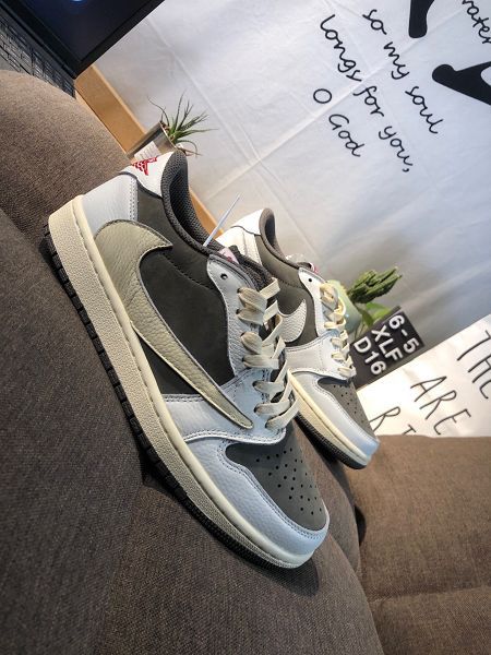 Travis Scott x Fragment Design x Air Jordan AJ1 Low OG SP 三方聯名閃電倒鈎2.0 男女款低幫運動板鞋