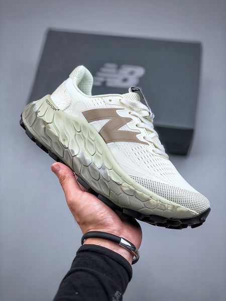 New Balance Fresh Foam X More V3 TDS 系列 全新男女款緩震跑步鞋