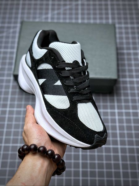 New Balance Warped Runner 2023新款 動感跑系列增高厚底老爹風男女款跑步鞋