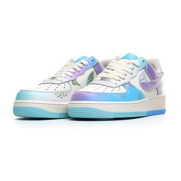 Nike Air Force 1'07 Low 2024新款男女生空軍一號低幫休閒板鞋