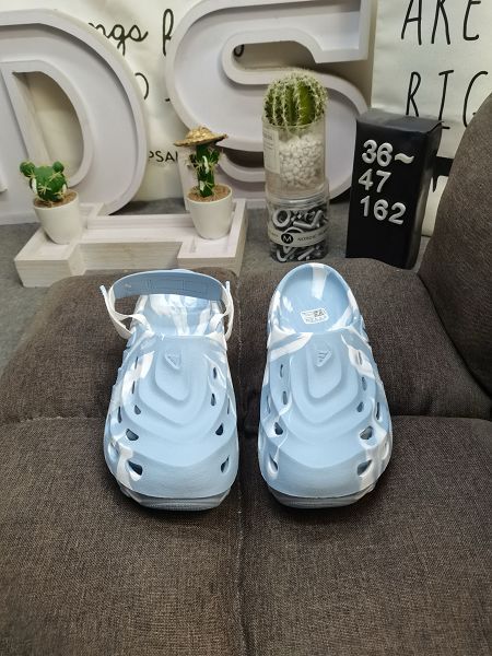 Adidas Maxxclog 2024新款男生夏季休閒沙灘拖鞋涼鞋 防滑潮流洞洞涼鞋