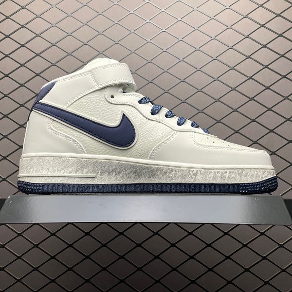 Air Force 1 MID 2024全新男女款中幫休閒板鞋