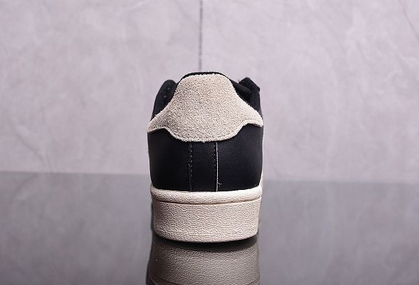 Adidas Originals Superstar 2024全新男女款經典百搭板鞋