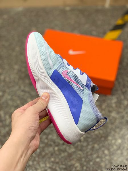 Nike Zoom Fly 4 2022新款 輕盈耐穿泡綿女款慢跑鞋