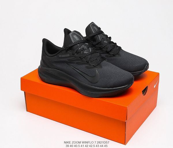 Nike Zoom WINFLO 7 2021新款 後掌氣墊男款休閒慢跑鞋 帶半碼