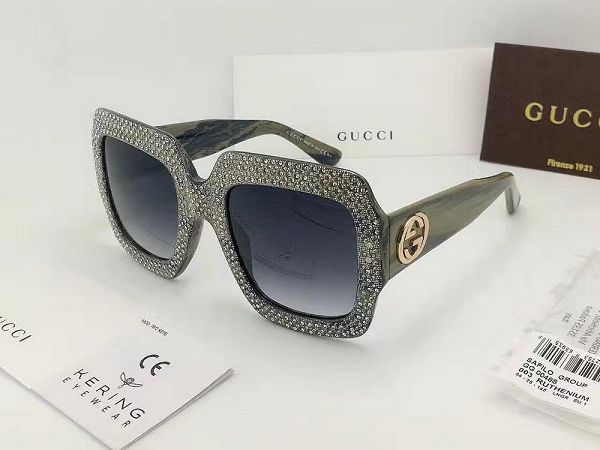 gucci眼镜 古驰2017年5月新款眼镜 gg0048方形时尚钻石太阳眼镜