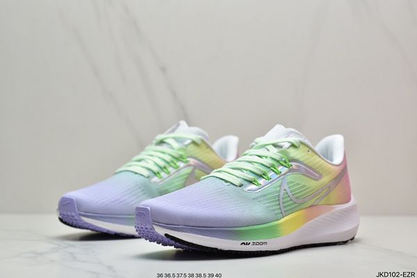 Nike Zoom WINFLO 39 2022新款 登月39代輕質透氣男款運動跑步鞋