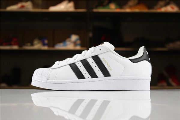 Adidas Originals SuperstarBlackWhite 經典貝殼頭系列低幫百休閒板鞋 2024新款男女鞋